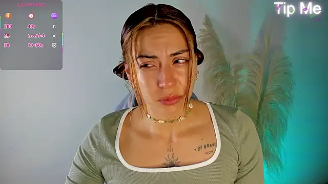 april dumont online show from March 10, 2026, 1:04 pm