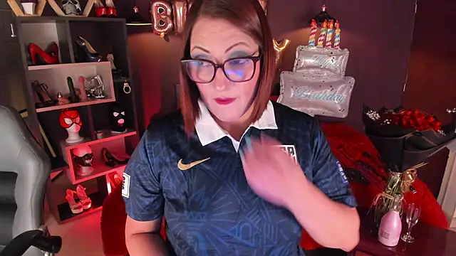Veronica Jacobss online show from June 19, 2026, 7:20 pm