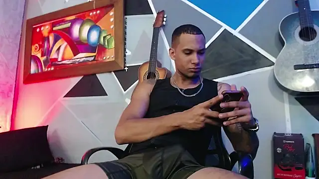 Snapshot of MagnusFrost chatting on February 24, 2026, 1:39 am MagnusFrost online show from February 24, 2026, 1:39 am