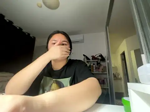 iamMalixxx online show from January 18, 2026, 1:03 pm