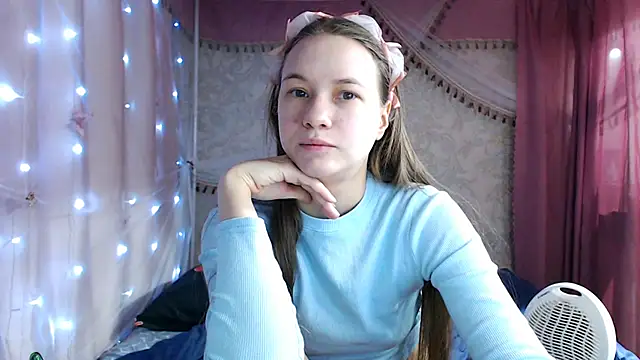 leila bambi  online show from February 5, 2026, 12:06 am