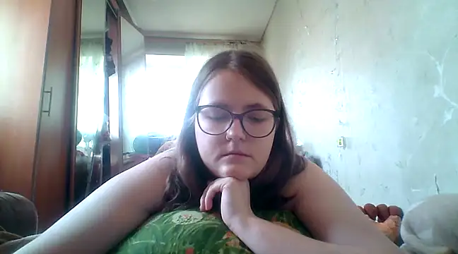 DesireMelissa online show from March 14, 2025, 8:10 am