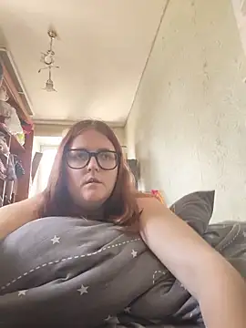 DesireMelissa online show from May 17, 2026, 9:53 am