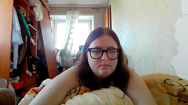 DesireMelissa online show from March 13, 2026, 7:35 am