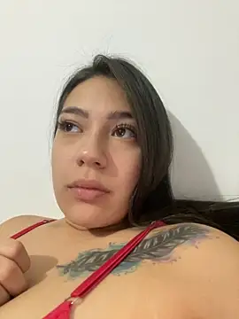 Latina vanessa online show from September 24, 2025, 1:02 am