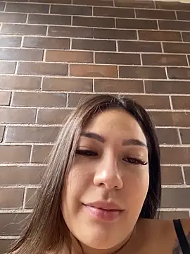 Latina vanessa online show from June 4, 2026, 9:19 pm