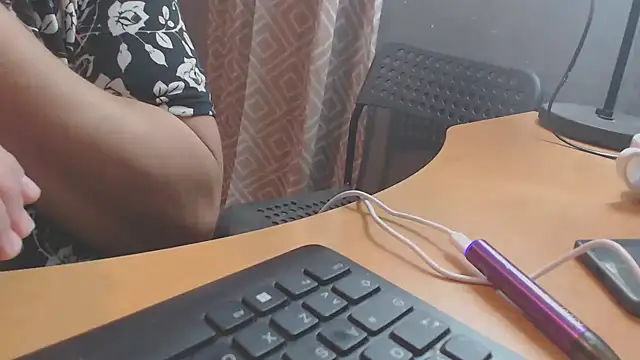 bbwxxx70 online show from September 24, 2025, 4:08 am