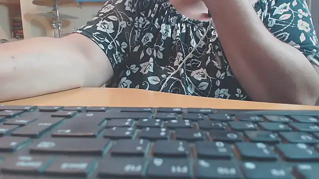 bbwxxx70 online show from September 23, 2025, 2:29 am