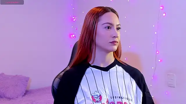 Amypond   online show from November 7, 2025, 11:48 am