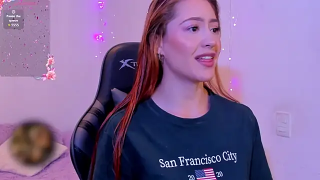 Amypond   online show from September 25, 2025, 5:19 pm