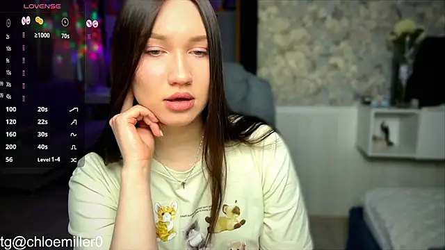 ChloeMillerMeow online show from January 22, 2025, 5:37 am