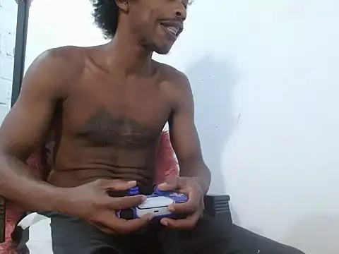 Snapshot of Larry-n-clouds chatting on March 12, 2026, 7:29 pm Larry-n-clouds online show from March 12, 2026, 7:29 pm