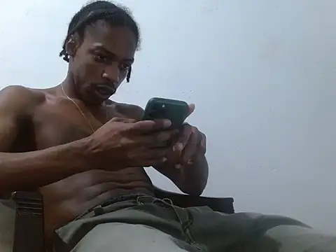 Snapshot of Larry-n-clouds chatting on February 24, 2026, 4:46 am Larry-n-clouds online show from February 24, 2026, 4:46 am