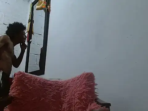 Snapshot of Larry-n-clouds chatting on March 12, 2026, 7:23 am Larry-n-clouds online show from March 12, 2026, 7:23 am