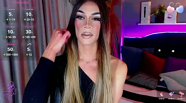 camila hootie online show from March 3, 2025, 2:44 am