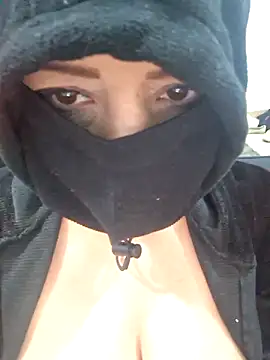 Rozittaa online show from February 8, 2026, 5:21 pm