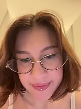 Snapshot of RinaCat chatting on February 20, 2026, 6:19 am RinaCat online show from February 20, 2026, 6:19 am