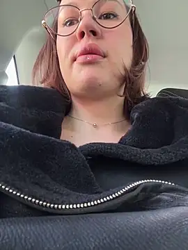 Snapshot of RinaCat chatting on February 28, 2026, 6:02 am RinaCat online show from February 28, 2026, 6:02 am