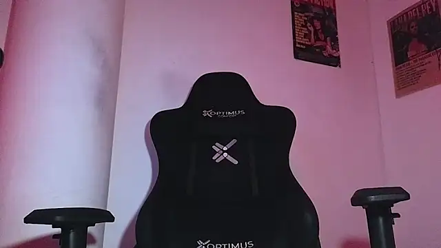 Luan-wood online show from November 5, 2025, 12:03 am