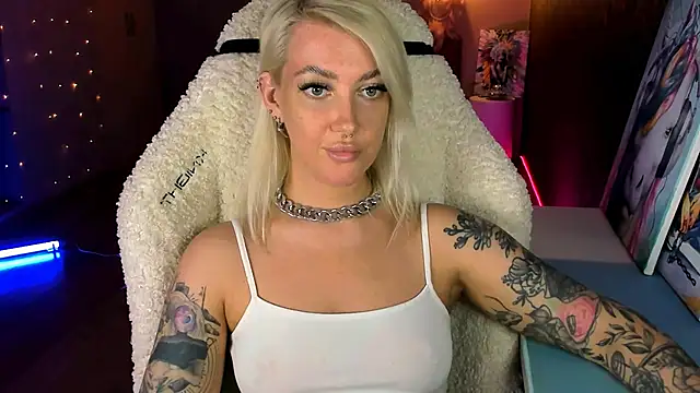 tykioty Miley online show from May 22, 2026, 2:59 pm