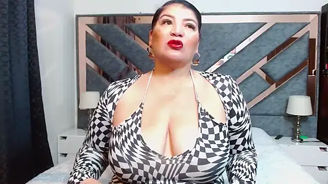 Snapshot of KarlaTesg chatting on March 11, 2026, 10:31 am KarlaTesg online show from March 11, 2026, 10:31 am