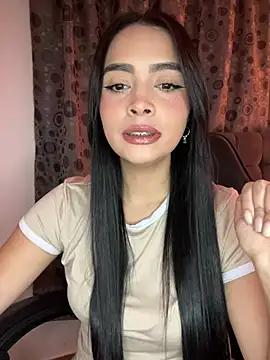 Snapshot of soy_paulina chatting on February 19, 2026, 4:09 am soy paulina online show from February 19, 2026, 4:09 am