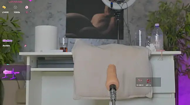 luckyalice  online show from March 11, 2025, 2:10 am