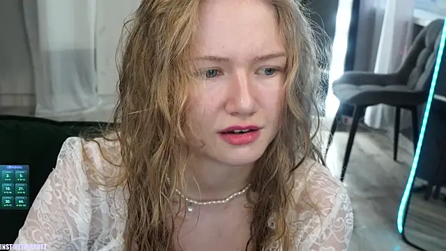 Alexandra Demore online show from June 11, 2026, 7:33 pm