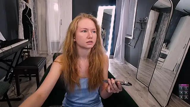 Alexandra Demore online show from July 30, 2026, 7:24 pm