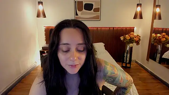 KatherineBond online show from May 30, 2026, 6:02 pm