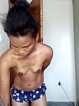 kelsie421 online show from March 4, 2025, 6:26 am