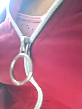 Snapshot of Priya_Bong chatting on February 13, 2026, 9:09 am Priya Bong online show from February 13, 2026, 9:09 am