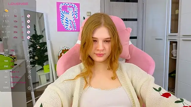 TrissMerigold9 online show from January 8, 2026, 9:04 am