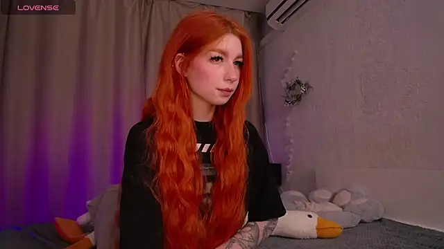 Evaa Moonn  online show from February 12, 2025, 8:06 am