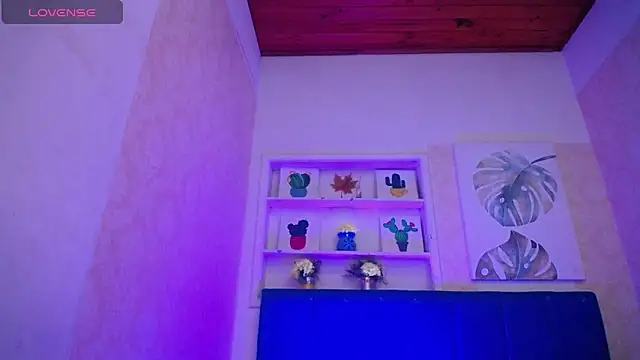 AnnaliOlsenX online show from February 27, 2025, 6:46 am