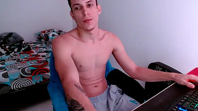 deividcloud36 online show from September 25, 2025, 2:17 am