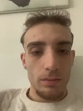 Snapshot of LaMaterialista chatting on March 18, 2026, 11:13 am LaMaterialista online show from March 18, 2026, 11:13 am