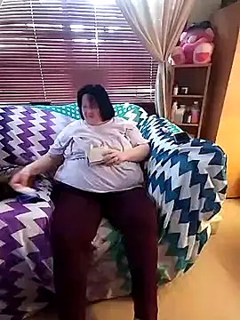 Snapshot of Bayou_Woman68 chatting on July 8, 2026, 3:56 pm Bayou Woman68 online show from July 8, 2026, 3:56 pm