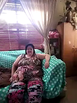 Snapshot of Bayou_Woman68 chatting on July 19, 2026, 5:21 pm Bayou Woman68 online show from July 19, 2026, 5:21 pm