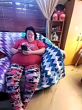 Snapshot of Bayou_Woman68 chatting on July 28, 2026, 11:37 pm Bayou Woman68 online show from July 28, 2026, 11:37 pm