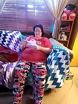 Snapshot of Bayou_Woman68 chatting on July 28, 2026, 4:39 pm Bayou Woman68 online show from July 28, 2026, 4:39 pm