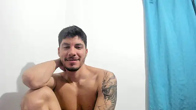 daniel sexy777 online show from August 4, 2026, 4:39 am