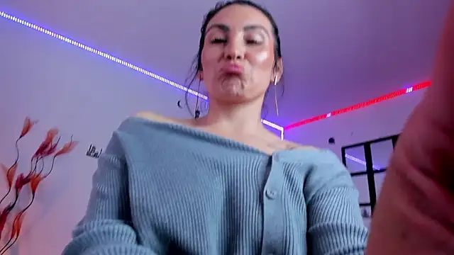 Elizabeth taylor b online show from March 20, 2025, 9:24 pm