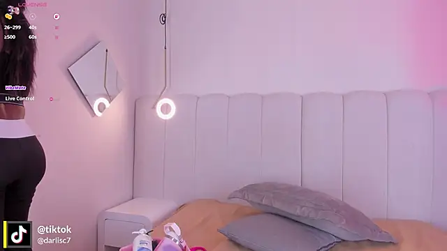  huge boobs ebony online show from November 24, 2025, 7:58 pm