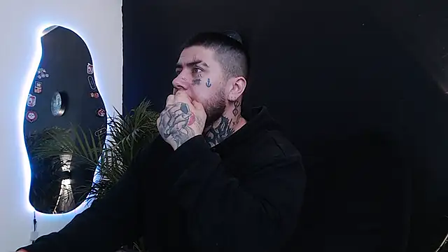 Ash gusbig online show from March 19, 2025, 2:13 pm