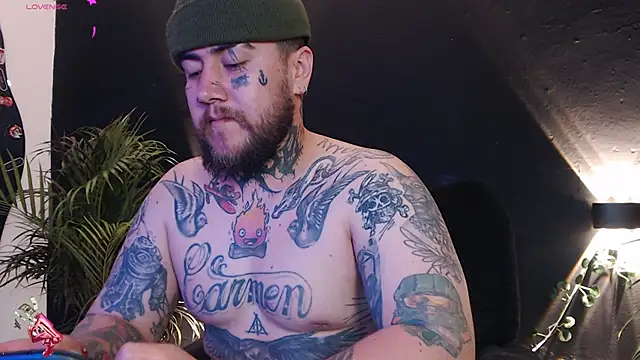 Ash gusbig online show from March 23, 2025, 5:00 am