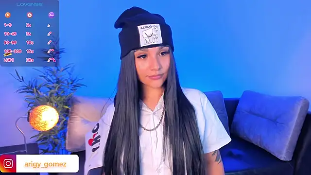 ArigyGomez online show from March 10, 2025, 10:24 pm