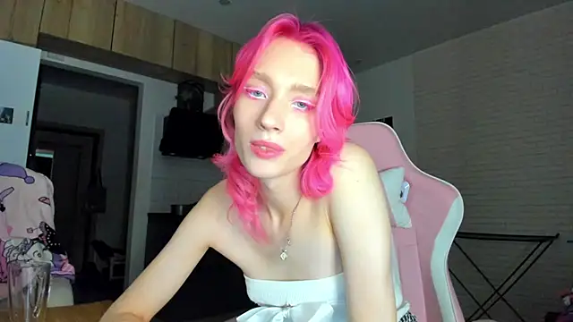  Alice Kitty online show from March 5, 2026, 2:02 pm