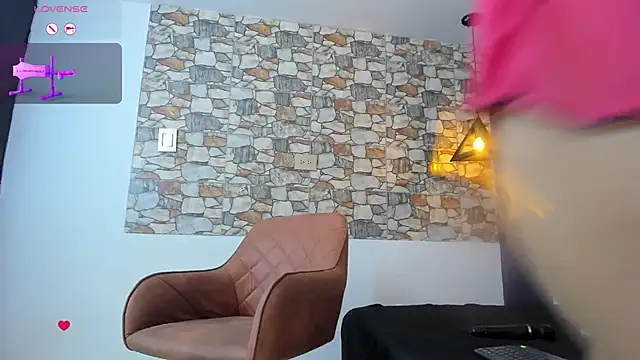 Abbyadams online show from October 28, 2025, 3:07 am