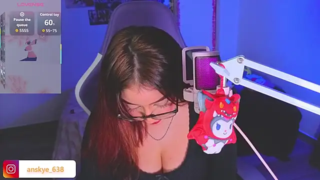 Snapshot of AnngelaSkye chatting on March 26, 2026, 5:50 am AnngelaSkye online show from March 26, 2026, 5:50 am